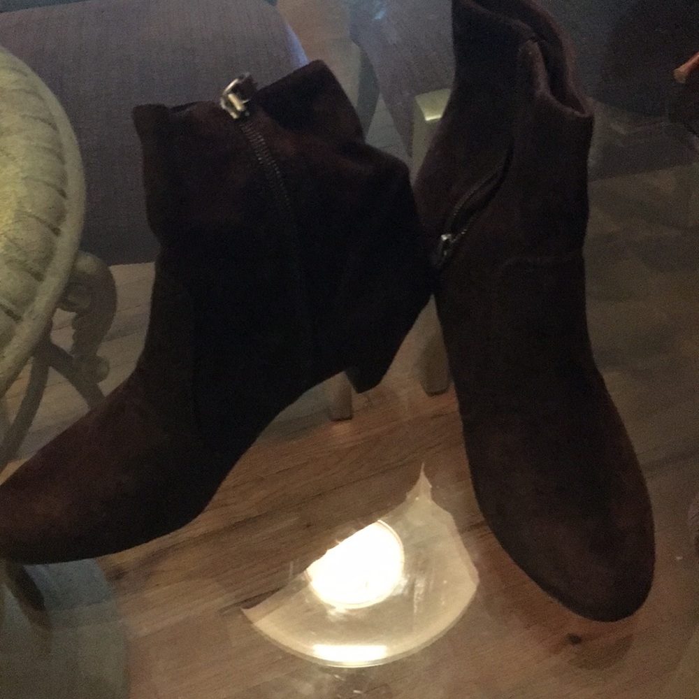 Sam Edelman suede ankle boots Sz 6.5. Never worn.
